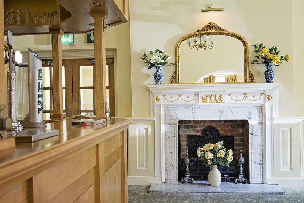 Waveney House Hotel Beccles Extérieur photo