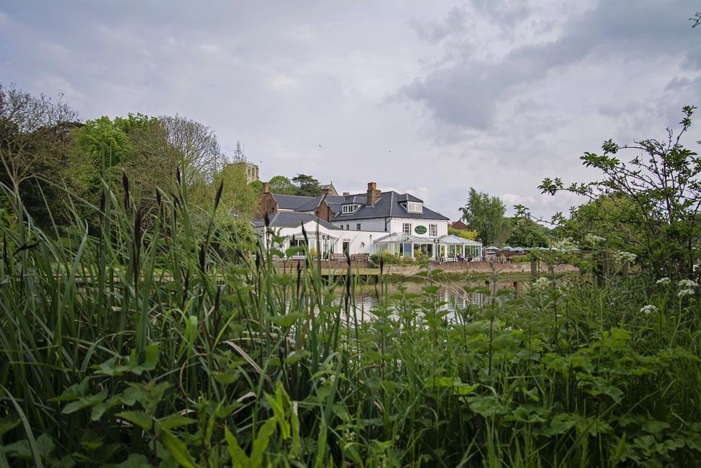 Waveney House Hotel Beccles Extérieur photo